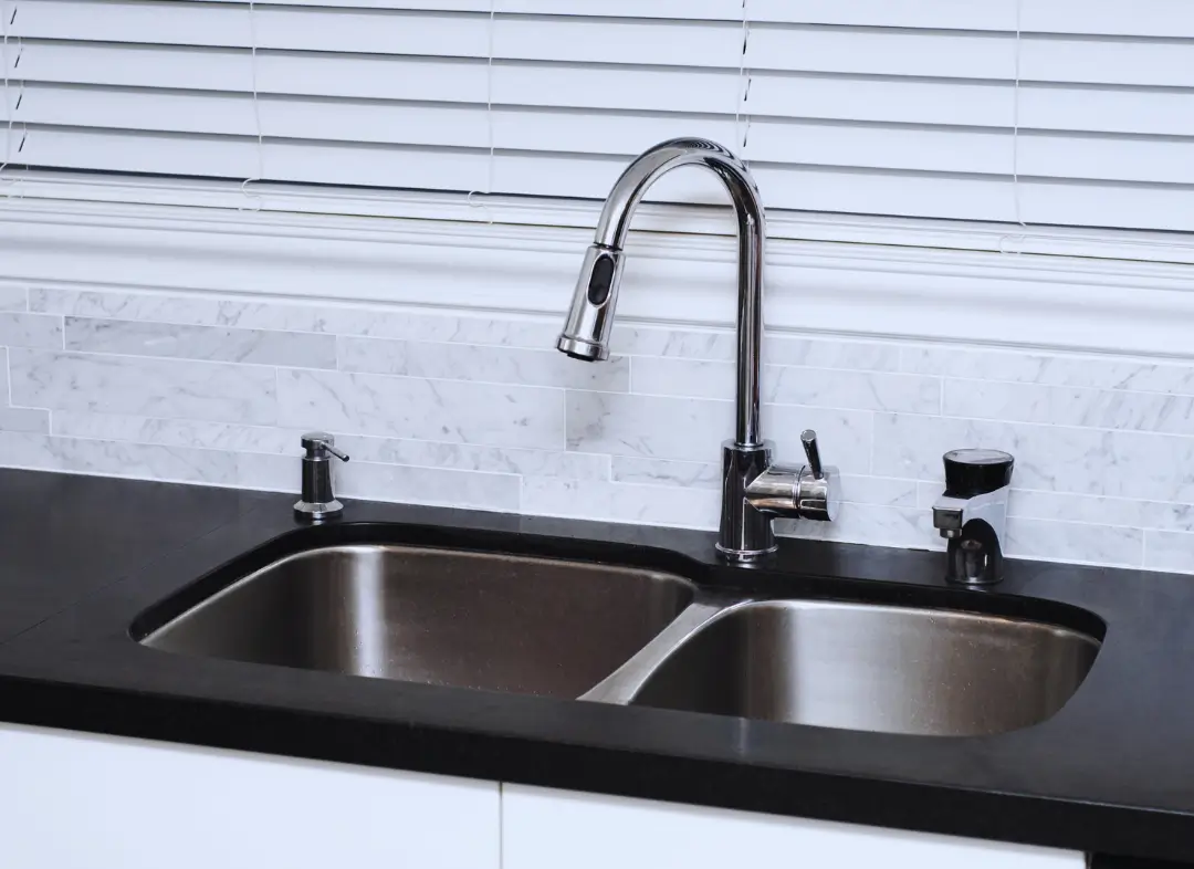 Changement Mitigeur d'évier Carignan-de-Bordeaux